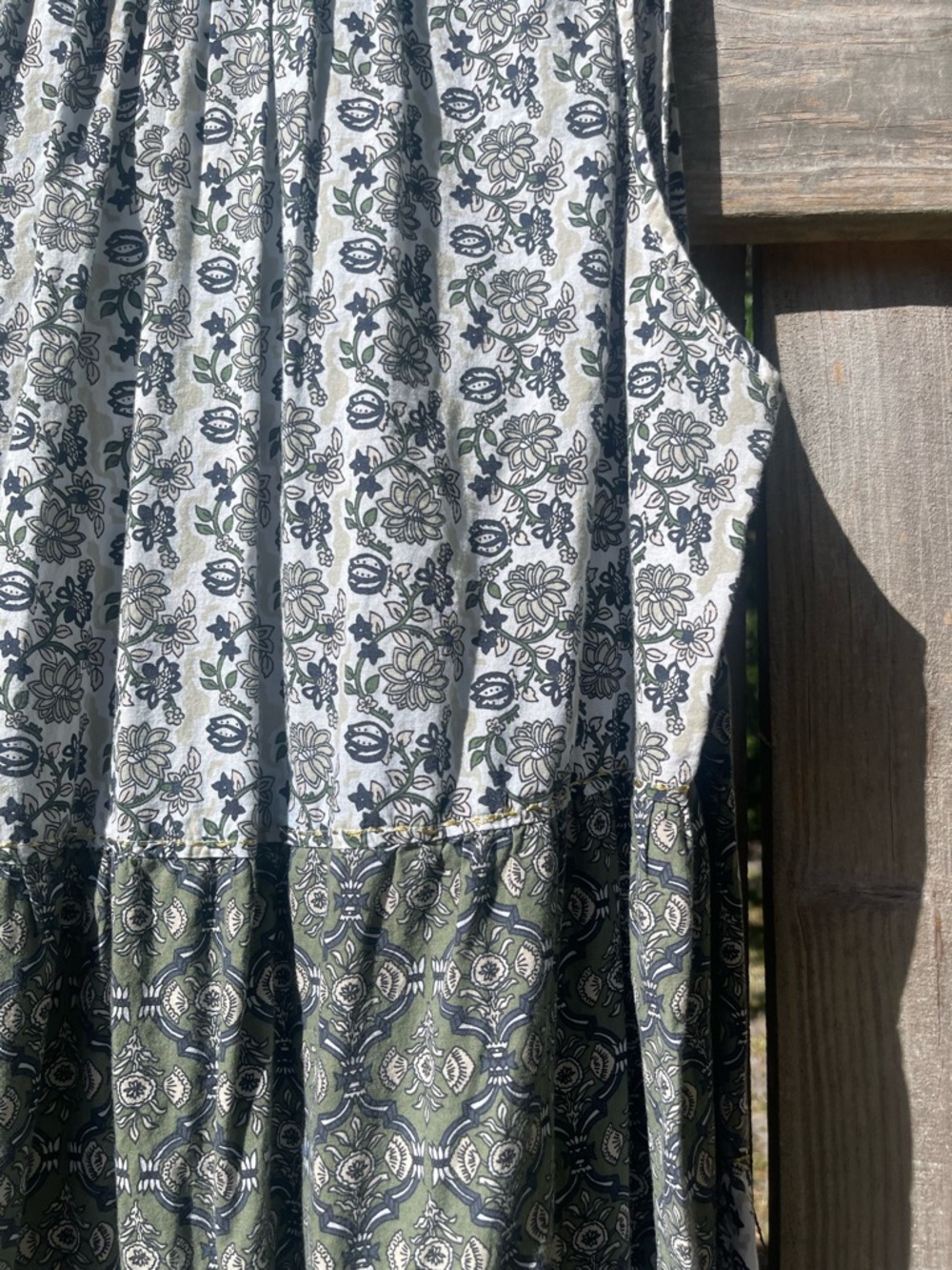 Chelsea & Theodore Olive and White Tiered Floral Midi Dress - Picture 11 of 12